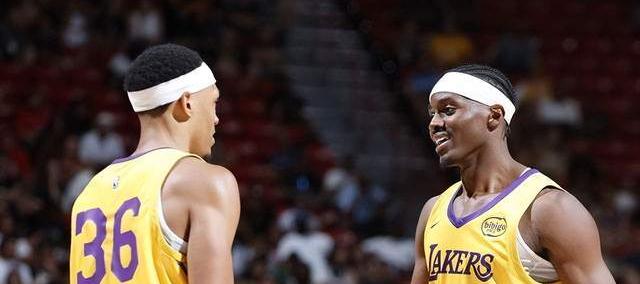 重磅(bàng)！官宣：洛杉矶湖人正式签下26+12内线悍将