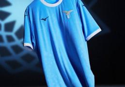 拉齐奥发布新(xīn)赛季主客场球衣：美津浓设计，致敬米开朗基罗经典