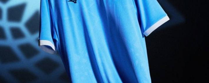 拉齐奥发布新(xīn)赛季主客场球衣：美津浓设计，致敬米开朗基罗经典