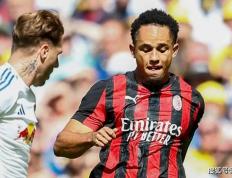 利兹联：法(fǎ)尔克在签下諾(nuò)亚·奥卡福后有望签下英超边锋，因为他“将”被“放手”