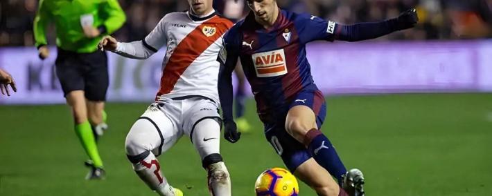 西甲：阿(ā)拉维斯VS莱万特