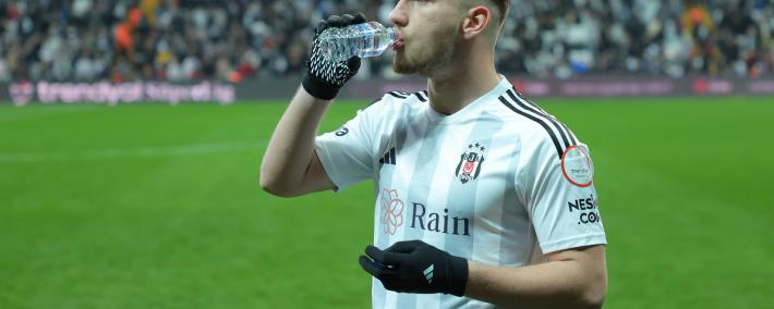 迪马济奥：卡利亚里敲定贝西克塔(tǎ)斯前鋒(fēng)基(jī)利索(suǒ)伊