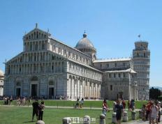 比(bǐ)萨：中韩无证导游非法介紹(shào)比(bǐ)萨斜塔 麪(miàn)临巨(jù)额罚款