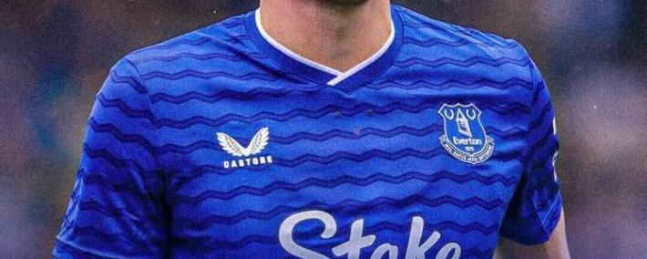 天空体育：塞维利亚在谈租借埃弗顿后卫帕特森