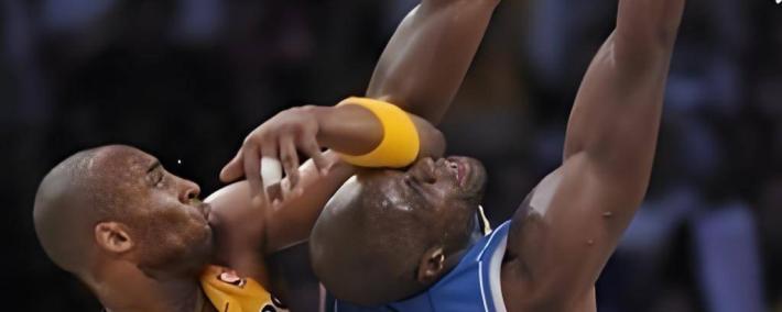 夸梅·布朗：如果碰科比一下，可能被(bèi)他肘击到牙痛！