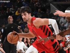 波特兰开拓者(zhě)：半途的成长，希望(wàng)出现？