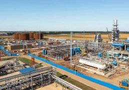 烏(wū)军使用远程無(wú)人機(jī)袭击俄罗斯克拉斯诺達(dá)尔边疆區(qū)炼油厂