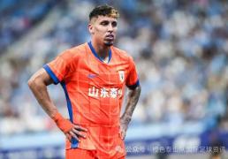 泰山属于中超另类球队？外援思路让球迷意外，青训球员都想要留队