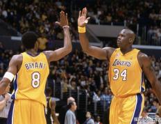 输球另有隐情？奥胖亲自发声，04湖(hú)人失冠，皆因科比夺权？