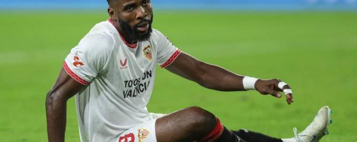 官方：塞维利亚与28岁前锋克莱奇-伊希纳乔终止合同