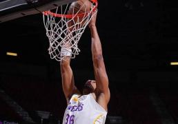 湖人签约波士顿凯尔特人替补球员前景堪忧？