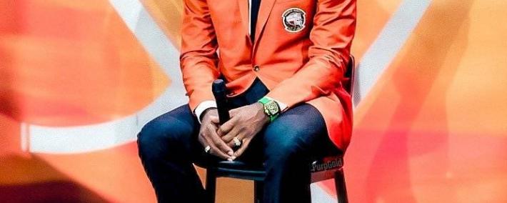 詹姆斯：我仍在巅峰！同时却已经入选名人堂！