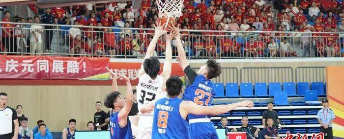 “浙(zhè)BA”观察(chá)：篮球为一座县城带来了什么？