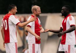 欧冠：阿贾克斯状态出色，国际米兰2连败表现不堪