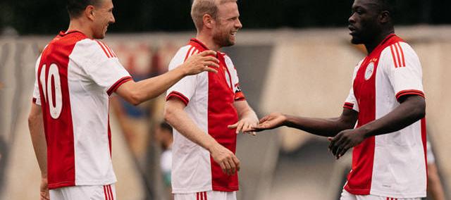 欧冠：阿贾克斯状态出色，国际米兰2连败表现不堪