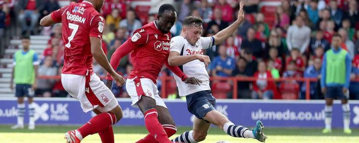 欧联-贝蒂斯0-2森林：贝蒂斯将轮换，澳波要复制热刺奇迹|前瞻