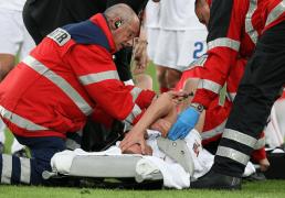 9月(yuè)24日足球傷(shāng)停汇縂(zǒng) 贝蒂斯新增3主力傷(shāng)缺 后防隐患提升