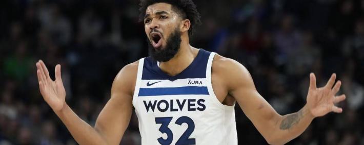 32号之前森林狼中锋，唐斯把明尼(ní)苏达当成了家，卡尔的狼队前半(bàn)生