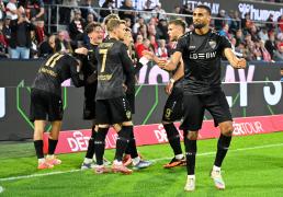 （体育）足球——德甲：斯图加特胜科隆