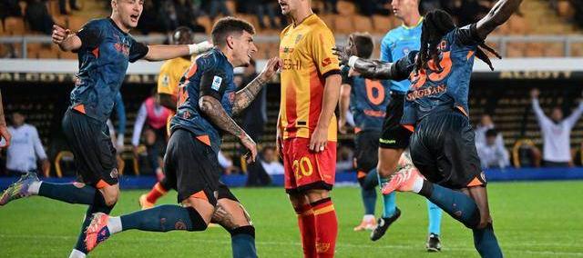 意甲｜那不勒斯胜莱切