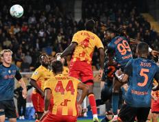 （体育）足球——意甲：那不勒斯胜莱切