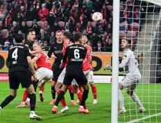 （体育(yù)）足球——德甲：美因茨不敌门兴格拉(lā)德巴赫