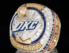 俄克拉荷马城雷霆队NBA总冠军戒指亮相