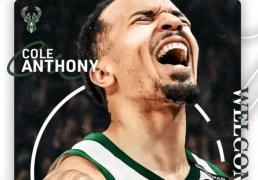 密尔沃基雄鹿连续簽(qiān)约达到10笔