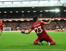 拜仁VS热刺前瞻：拜仁继续检验迪亚斯，热刺已脱胎(tāi)换骨？