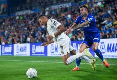 （体育）足球——西甲：皇家马德里胜赫塔菲