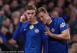 觀(guān)战台：曼城大战纽卡+阿(ā)森纳火拼熱(rè)刺 巴萨盼回到正(zhèng)轨