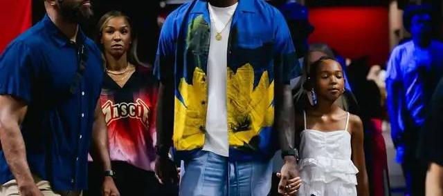 詹姆斯前队友(yǒu)提议老詹离开湖人，暗示队友(yǒu)不(bù)如加入迈阿密热火