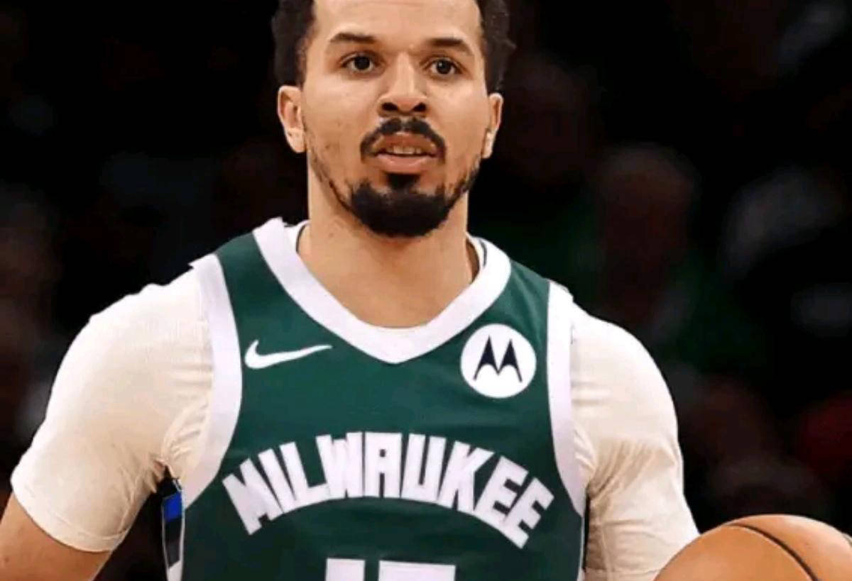 密尔沃基雄鹿连续簽(qiān)约达到10笔