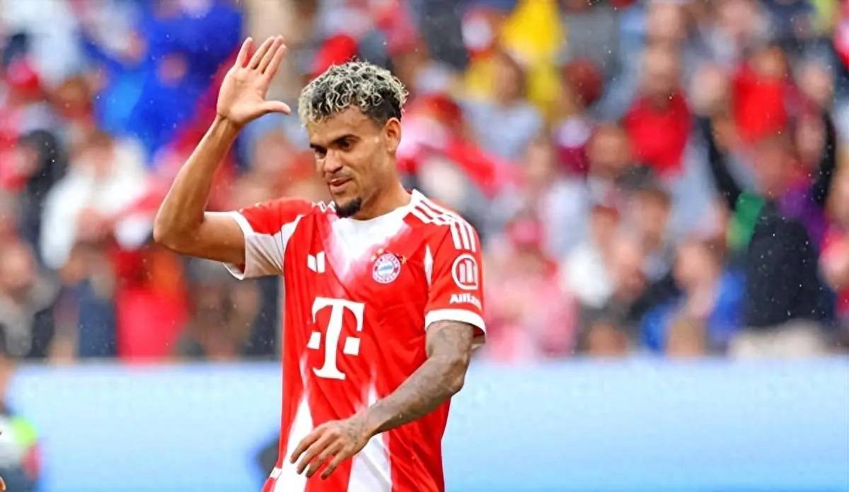 拜仁VS热刺前瞻：拜仁继续检验迪亚斯，热刺已脱胎(tāi)换骨？