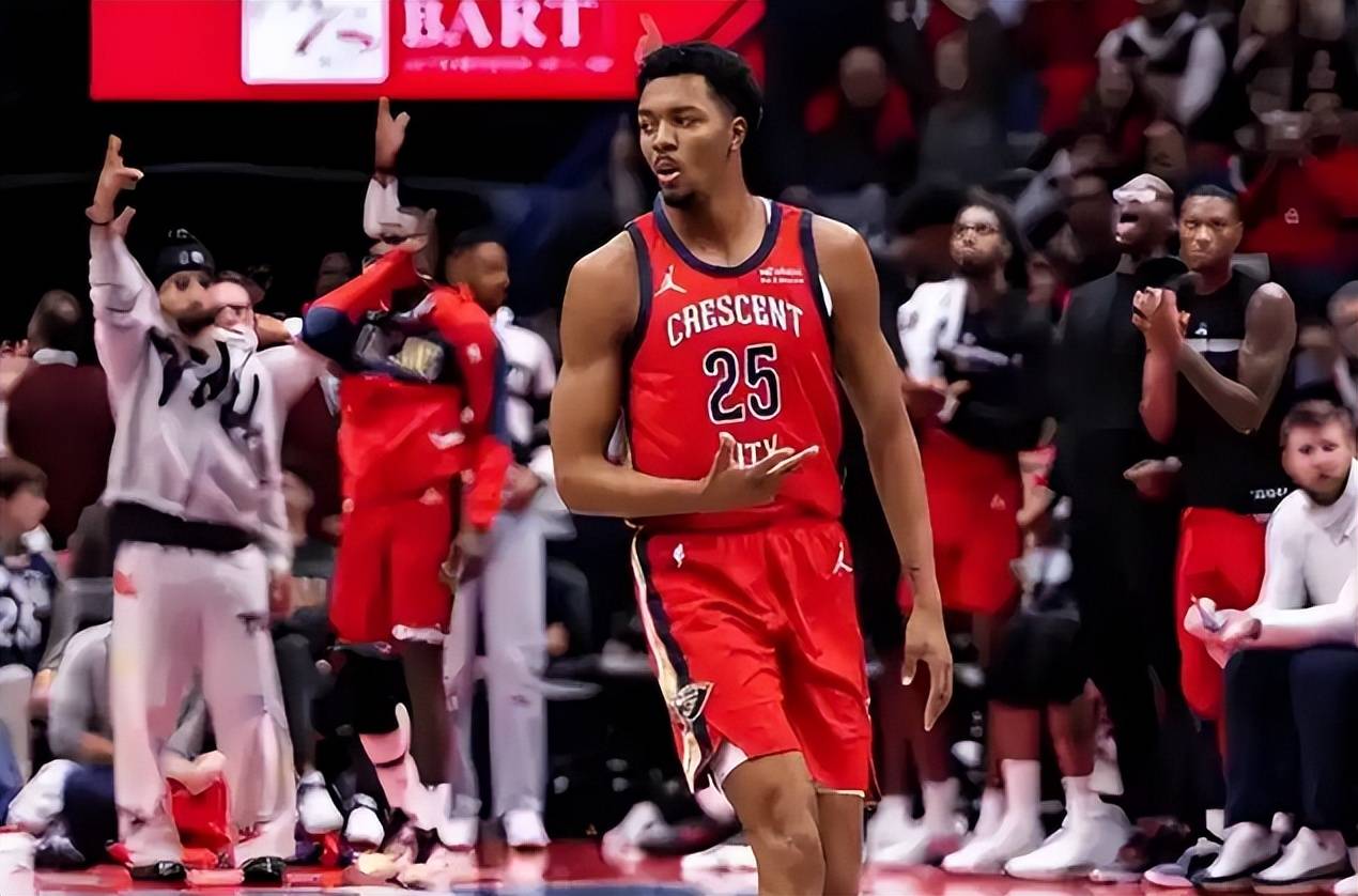 再见库兹马！雄鹿、火箭、鵜(tí)鹕酝酿三方交易，2米03前锋空降休斯顿