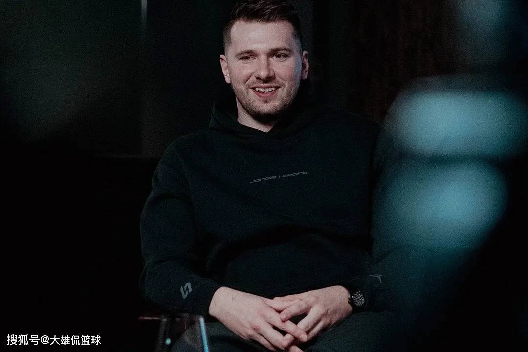 NBA高管称湖人队变得更好，2026年保底西部决赛，詹姆斯还要走？