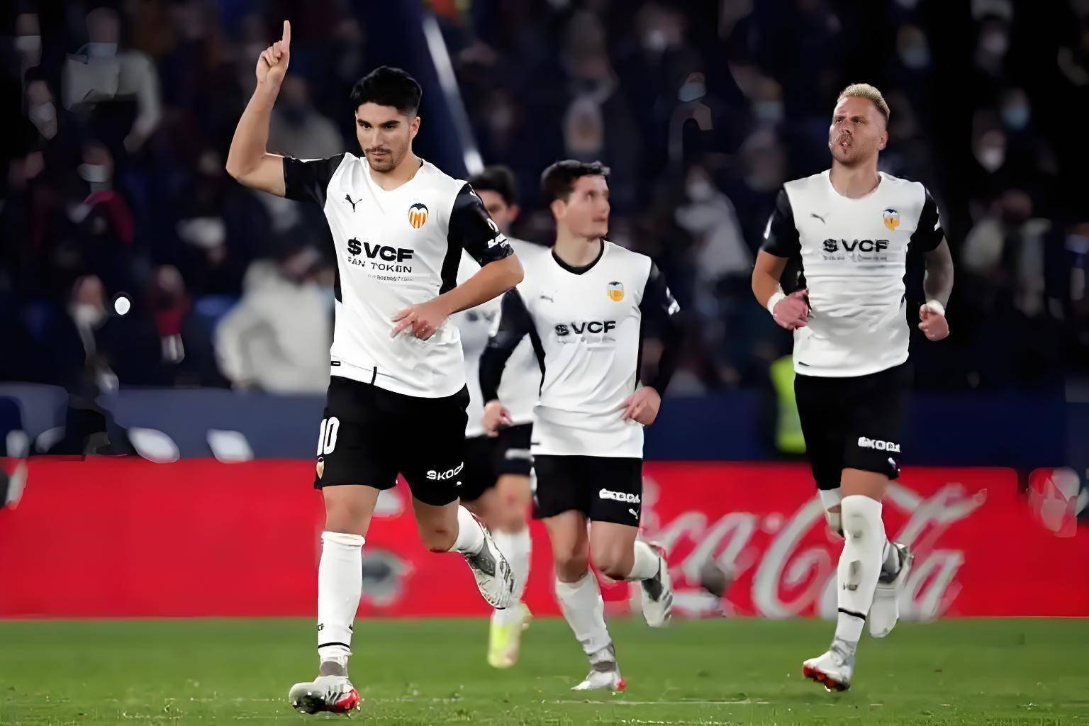 西甲：阿(ā)拉维斯VS莱万特