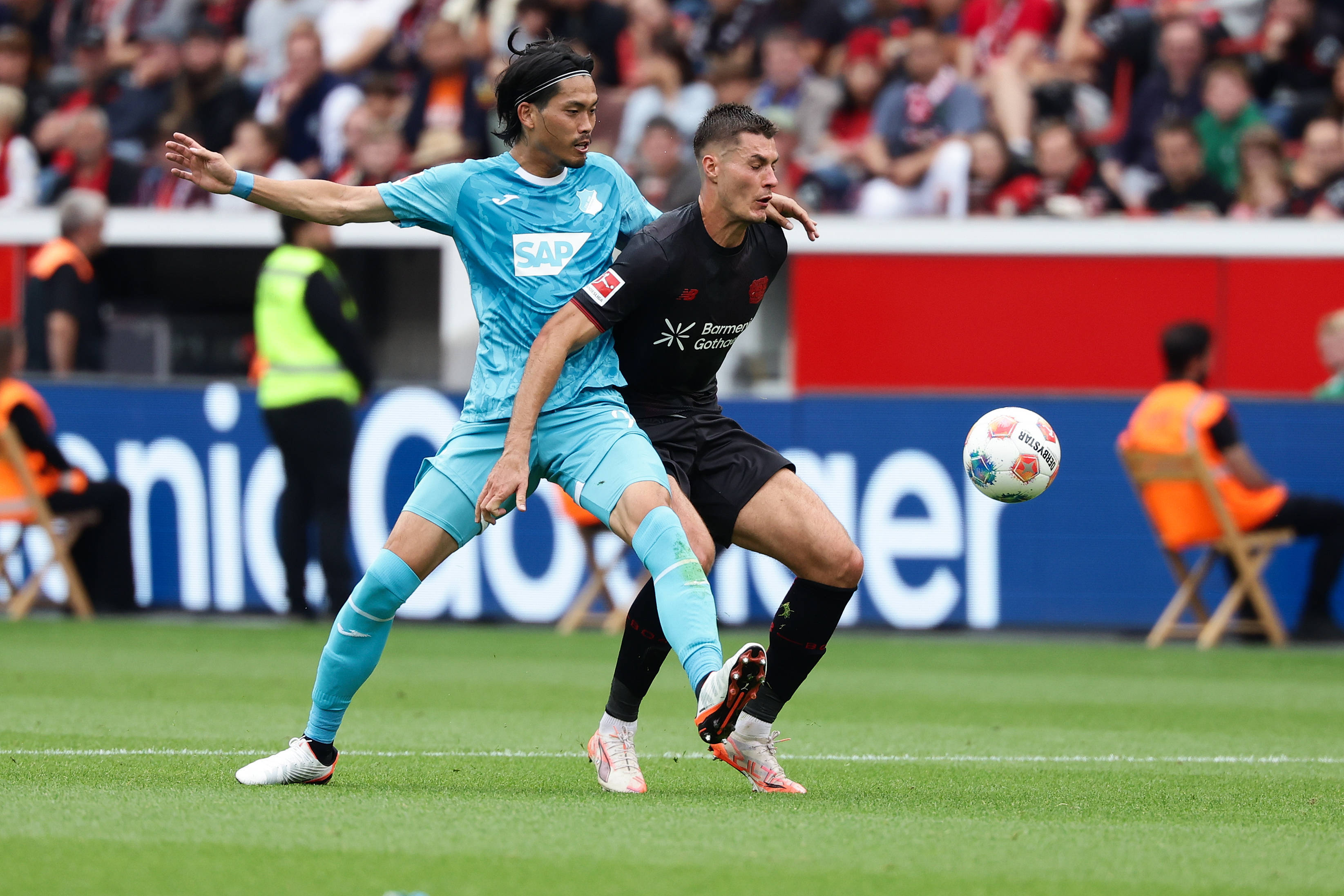 (体育)足球——德甲(jiǎ):勒沃库森不(bù)敌霍芬海姆