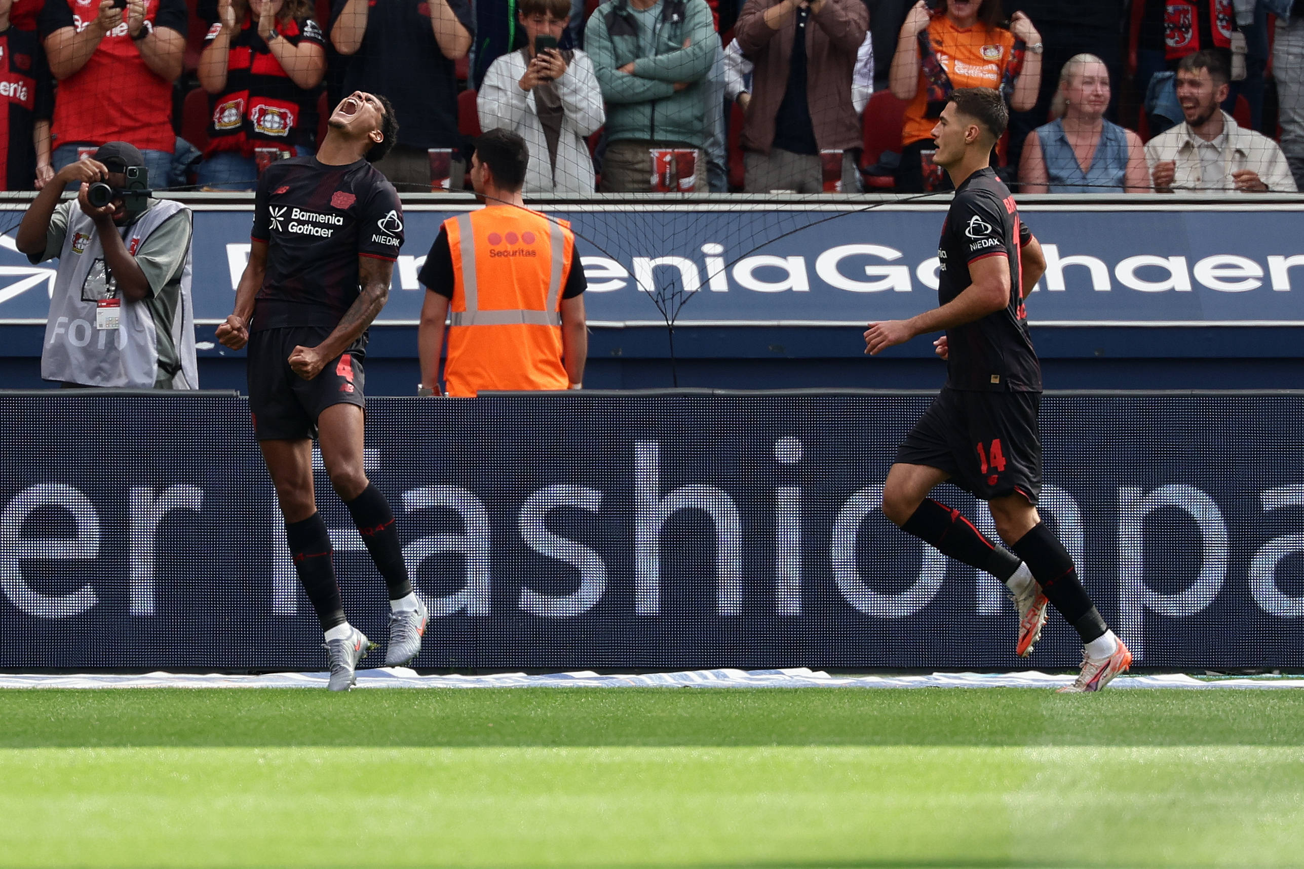 (体育)足球——德甲(jiǎ):勒沃库森不(bù)敌霍芬海姆