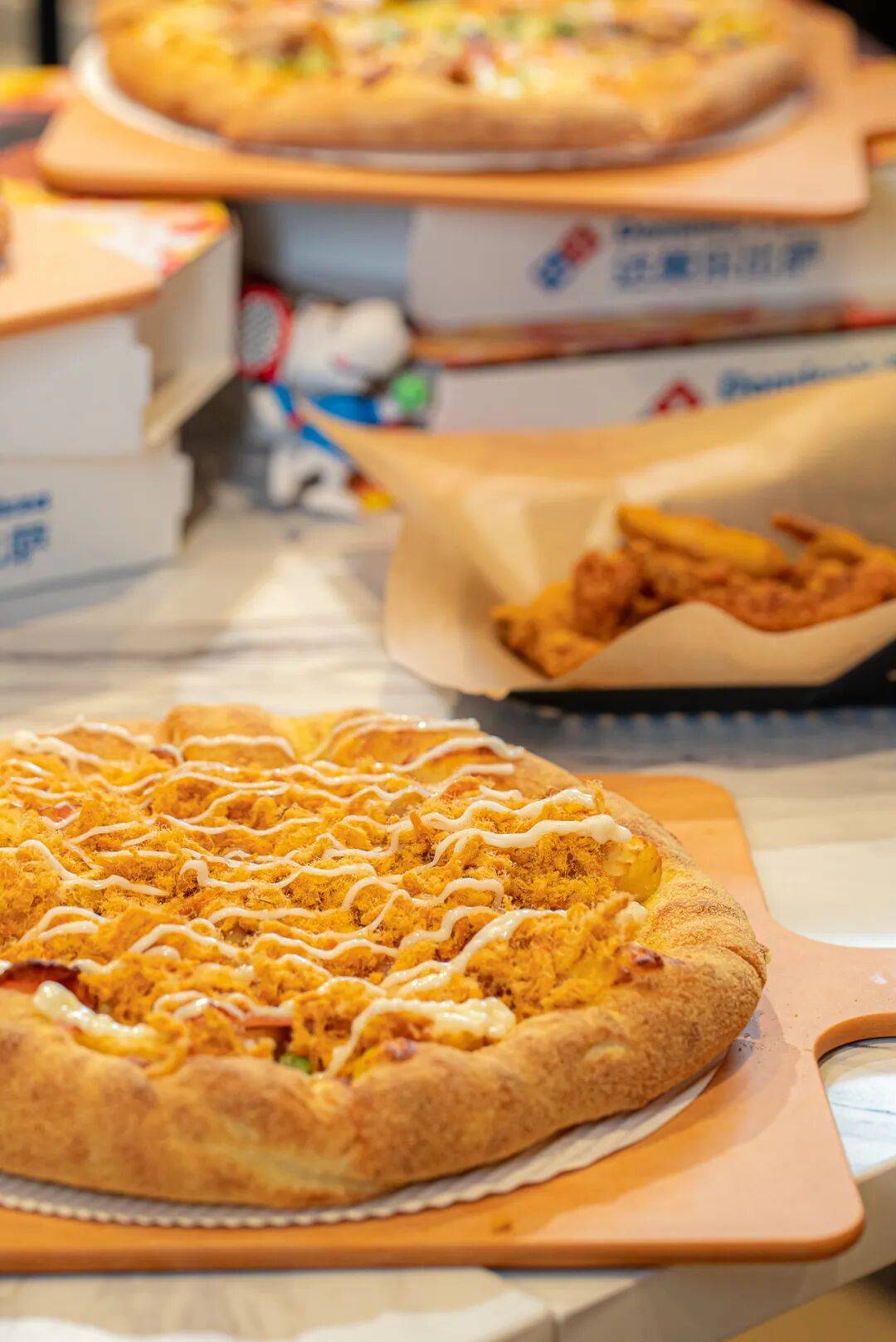 真香预警!达美乐指定比萨限时“买1送1”