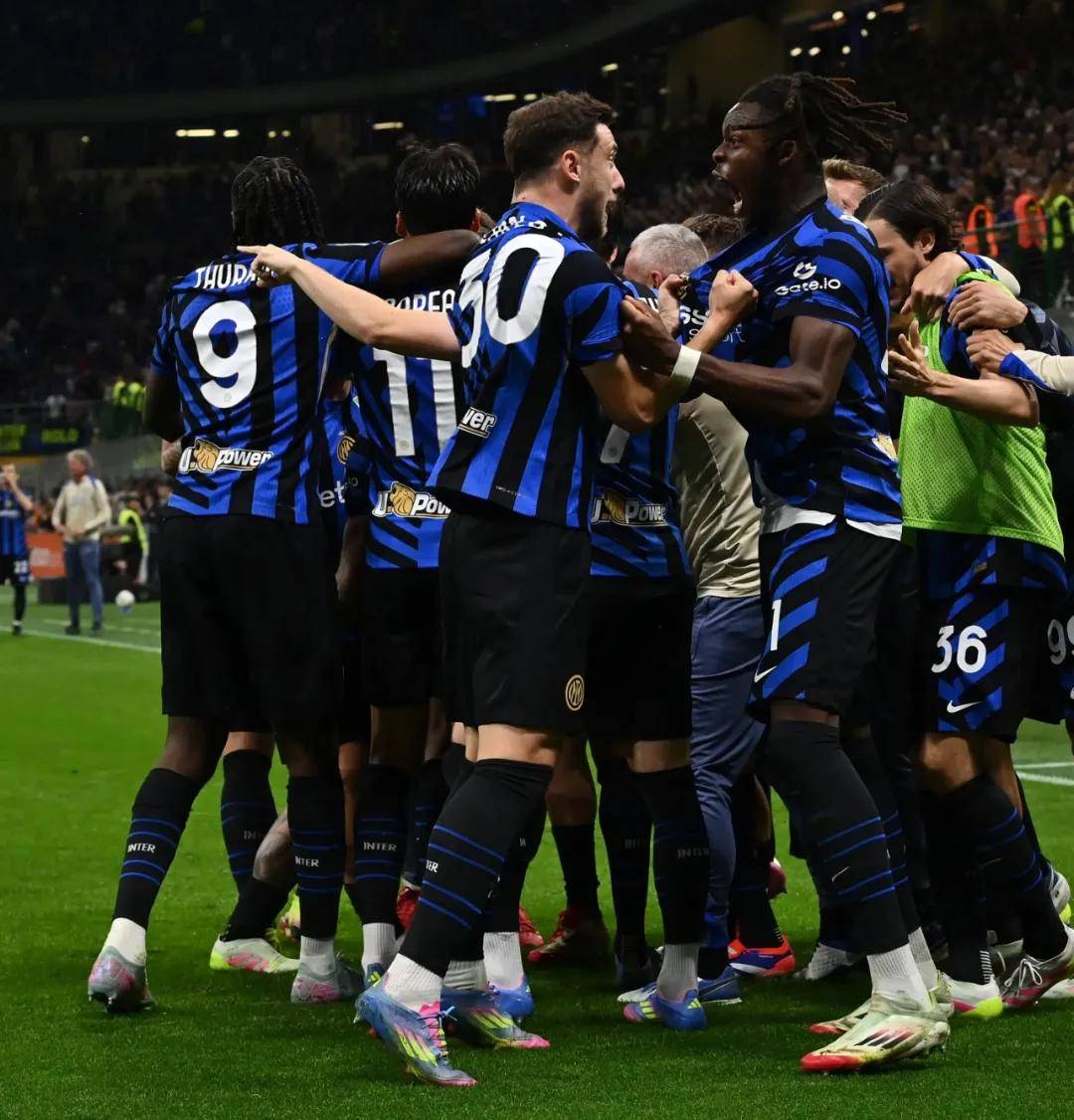 欧冠-阿贾克斯1-2国际米(mǐ)兰：冲三冠王四(sì)大皆空，迎来前欧冠之王|前瞻