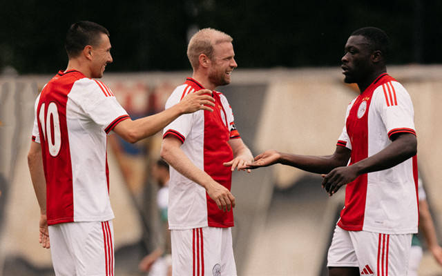 欧冠：阿贾克斯状态出色，国际米兰2连败表现不堪