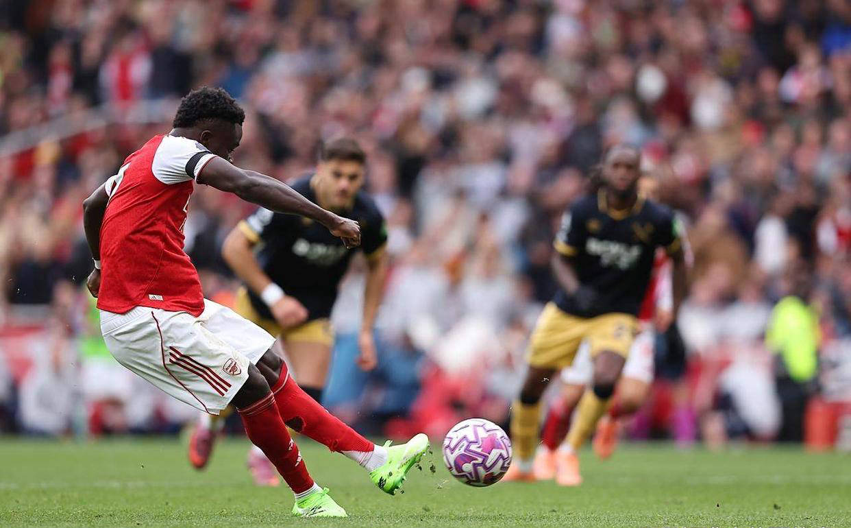 阿森纳2-0击败西汉姆联登顶，两伤员加入伤病名单