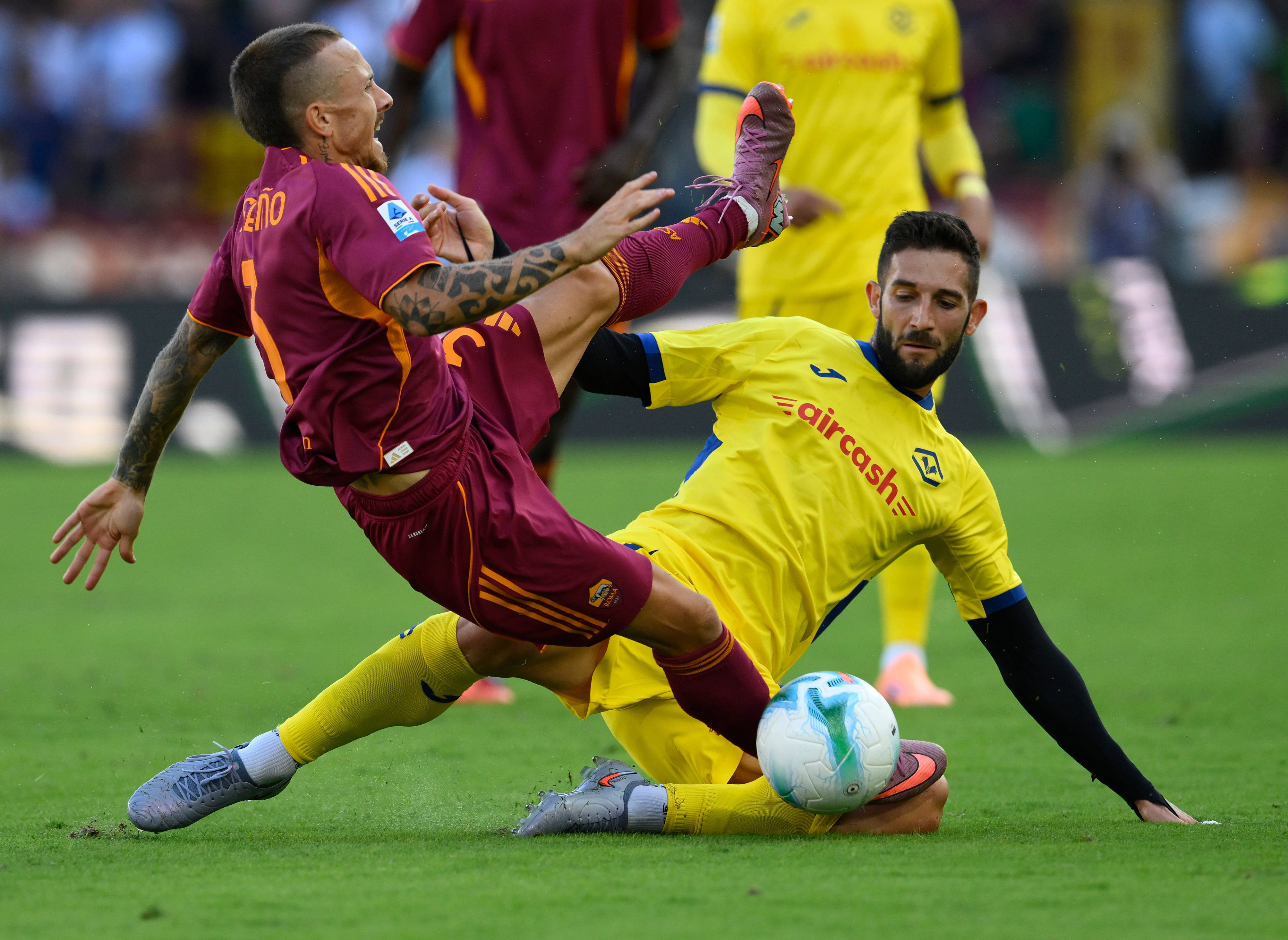 （体育(yù)）足球——意甲：罗马胜维罗纳