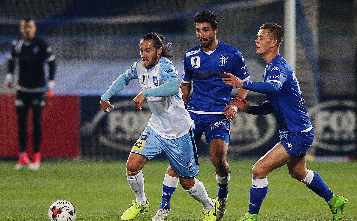 圣保利表现抢眼，斯图加特需(xū)警惕？