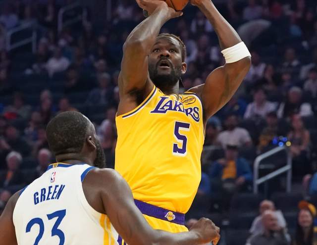 在揭(jiē)幕战惨败金州(zhōu)勇士後(hòu)，湖人或(huò)考虑拿下篮網(wǎng)32+22怪兽中锋