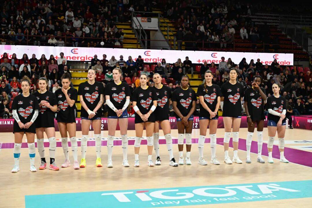 朱婷轮休备战世俱杯+欧冠 哈克MVP 科内利亚诺女排14连胜