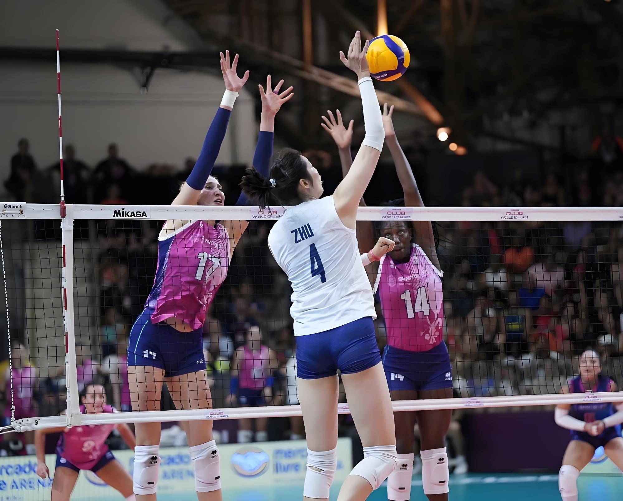 MVP安特罗波娃！世俱杯卫冕冠军科内利亚诺1:3不敌斯坎迪奇鸡飞蛋打~