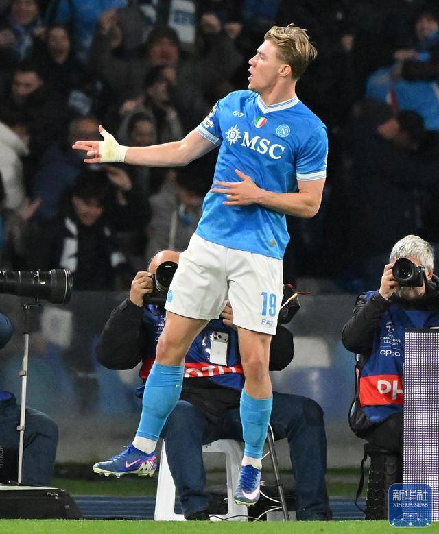 欧冠｜那不勒(lēi)斯不敌切尔西