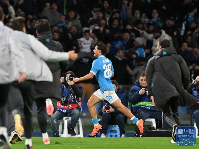 欧冠｜那不勒(lēi)斯不敌切尔西